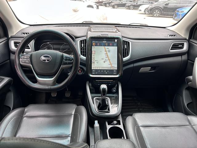 SWM斯威汽车 SWM斯威X7 2017 汽车图片 #6