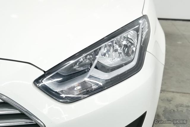 Ford Escort 2018 imagem de carro #6