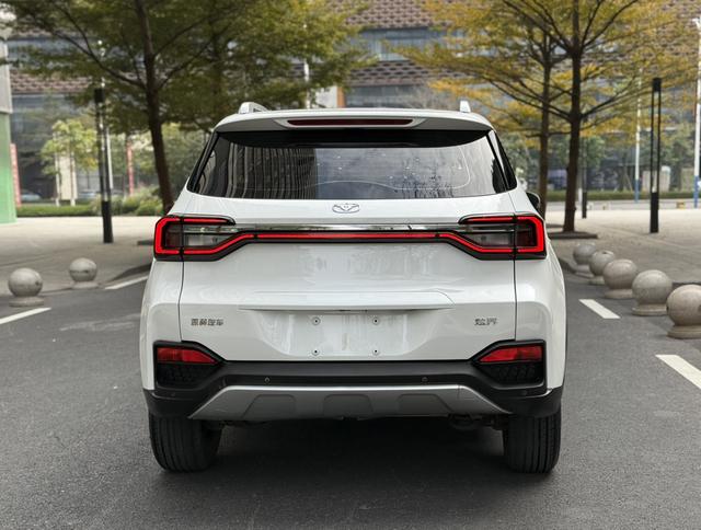 Kaiyi Showjet 2020 #6 Kaiyi Showjet 2020 car image #6