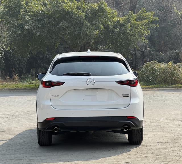 Mazda CX-5 2023 car image #6