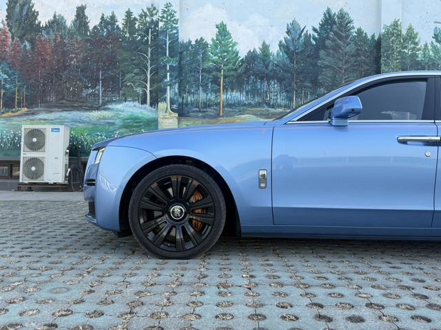 劳斯莱斯 古思特 2023 汽车图片 #6