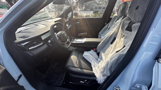 睿蓝汽车 睿蓝7 2026 汽车图片 #6