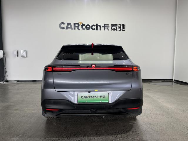 Deepal S05 2024 immagine di auto #6