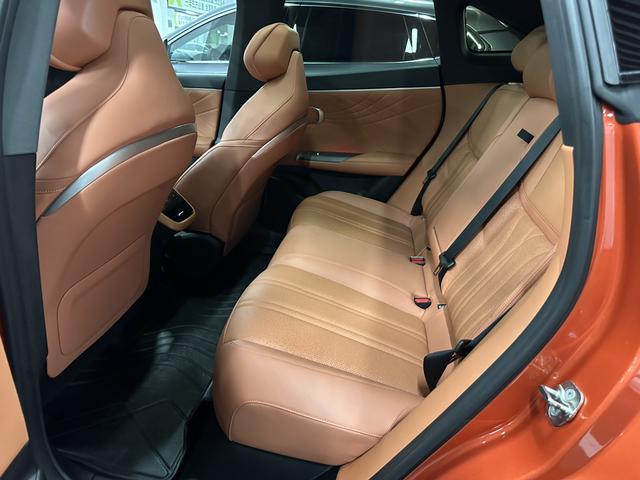 Deepal S07 2024 immagine di auto #6