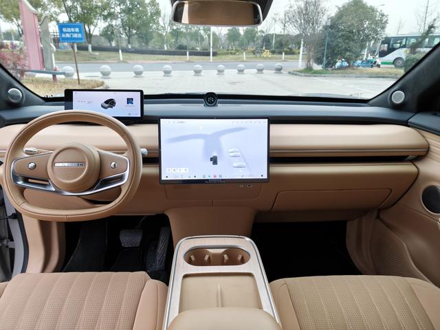 Exceed Stellar Era ET 2024 car image #6