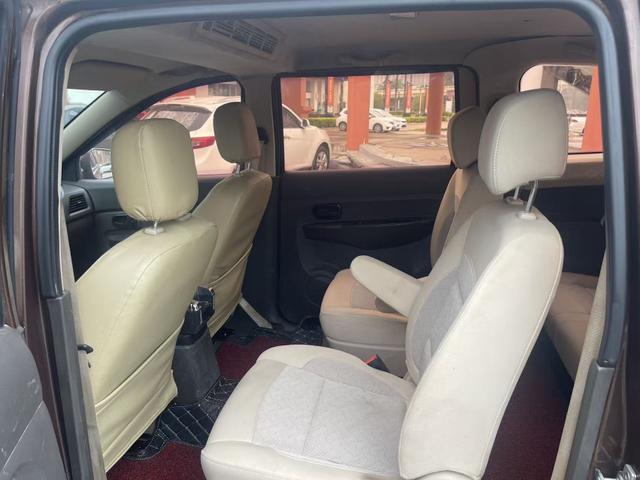 Wuling Hongguang 2017 immagine di auto #6