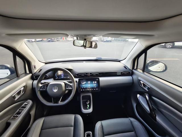 零跑汽车 零跑T03 2021 汽车图片 #6