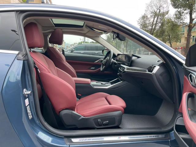 BMW 4 Series 2024 car image #6