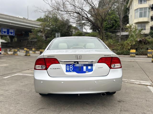 Honda Civic 2011 image de voiture #6