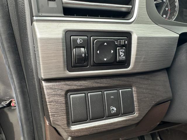 Forthing JOYEAR X6 2017 car image #6