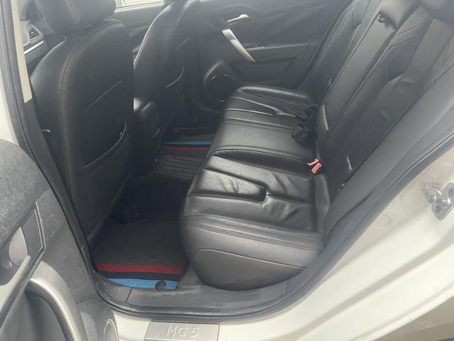 MG 5 2014 car image #6
