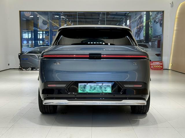 极氪 极氪7X 2024 汽车图片 #6