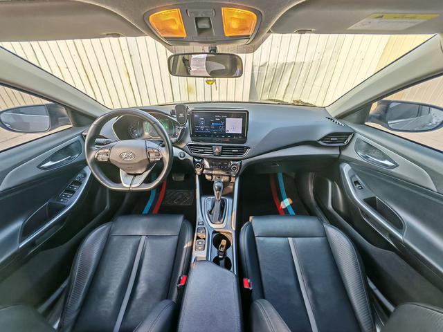 Hyundai Lafesta 2021 car image #6