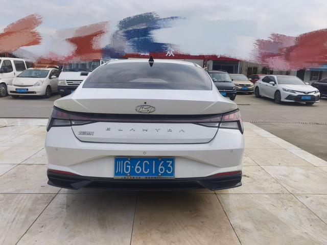 Hyundai Elantra 2022 car image #6