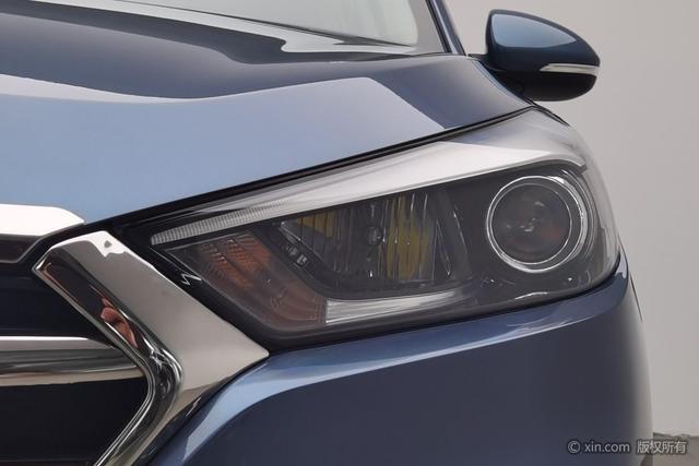 Hyundai Tucson 2015 car image #6