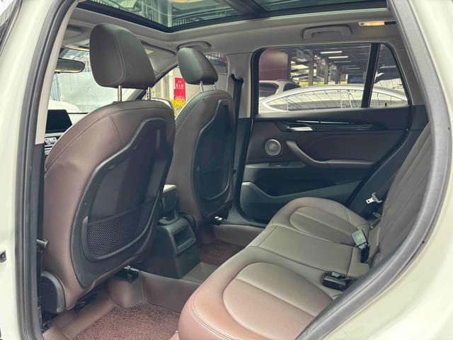 BMW X1 2023 car image #6