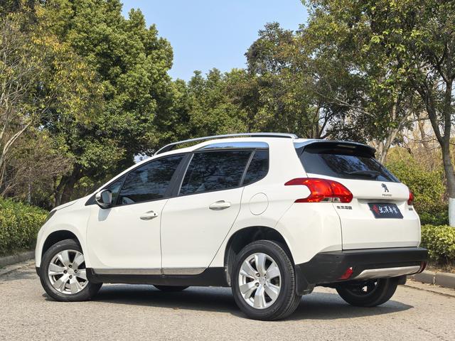 Peugeot 2008 2014 immagine di auto #6