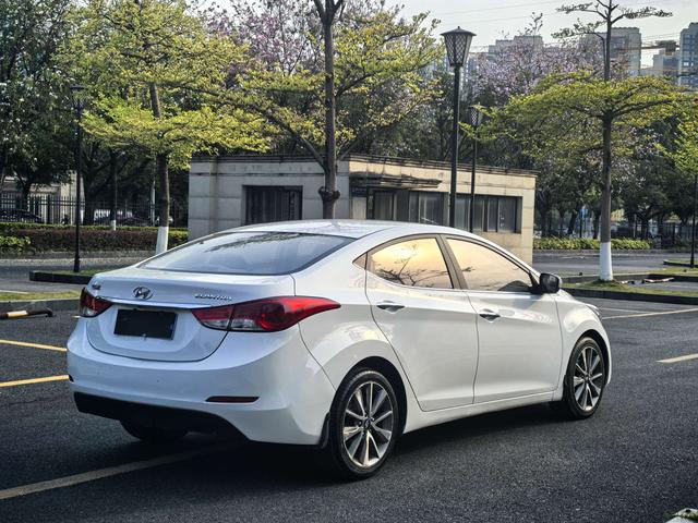 Hyundai Elantra MD 2015 immagine di auto #6