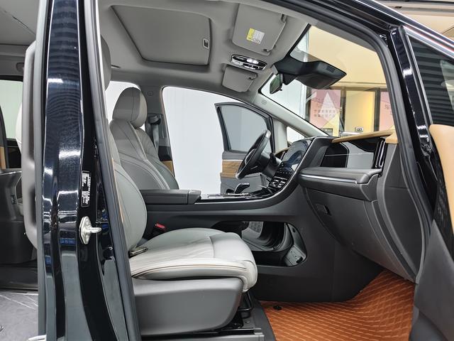 GAC Trumpchi 2023 #6 GAC Trumpchi 2023 car image #6