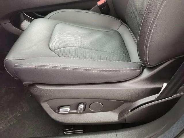 Exceed 2025 car image #6