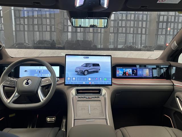 Denza 2025 imagem de carro #6