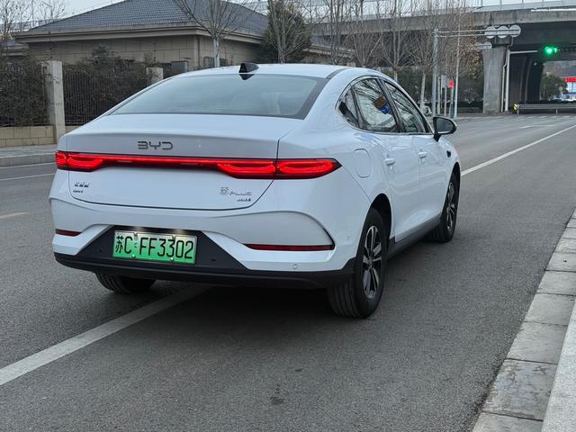 BYD Qin Plus 2025 imagem de carro #6