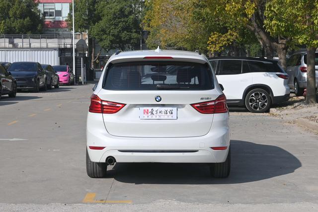 BMW 2 Series Gran Tourer 2016 car image #6