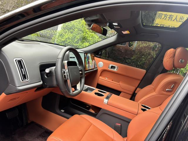 Li L9 2025 image de voiture #6