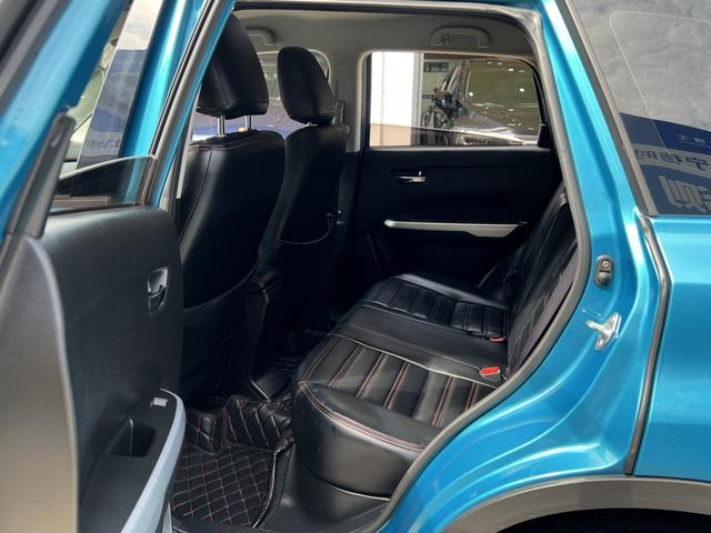 Suzuki Vitara 2018 image de voiture #6