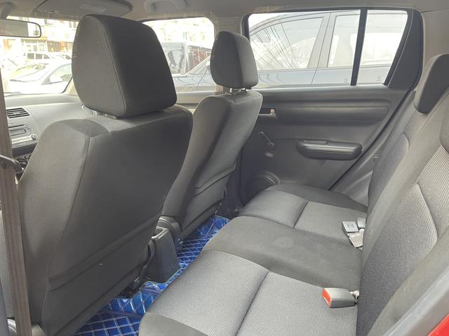 Suzuki Swift 2013 car image #6