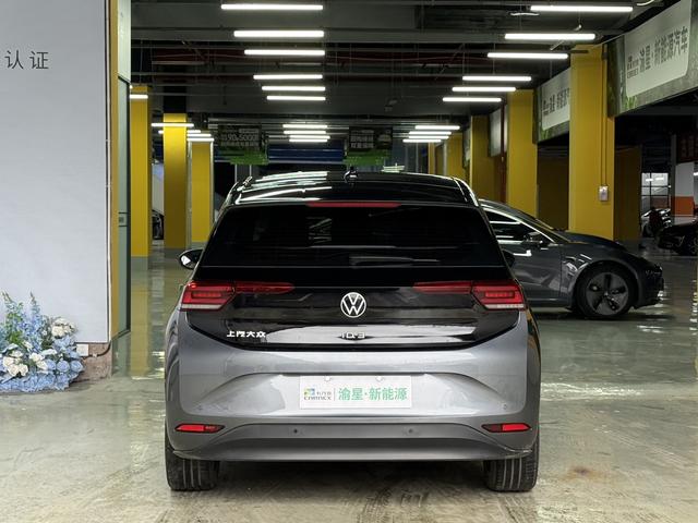 Volkswagen ID.3 2024 car image #6