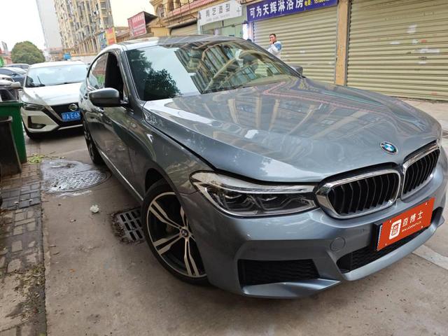 BMW 6 Series GT 2018 изображение автомобиля #6