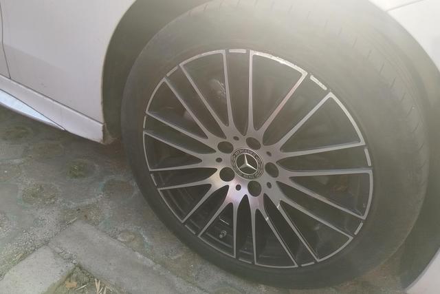 Mercedes-Benz C Class 2023 car image #6