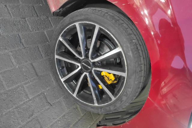 Mercedes-Benz B Class 2015 car image #6