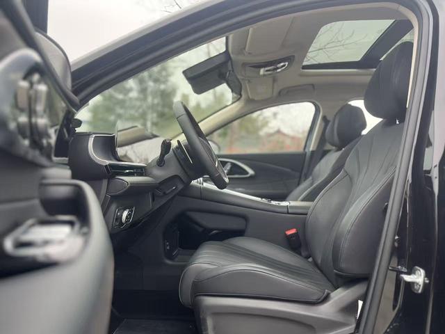 Exceed Lingyun 2025 image de voiture #6