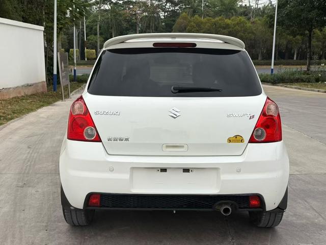 铃木 雨燕 2013 汽车图片 #6