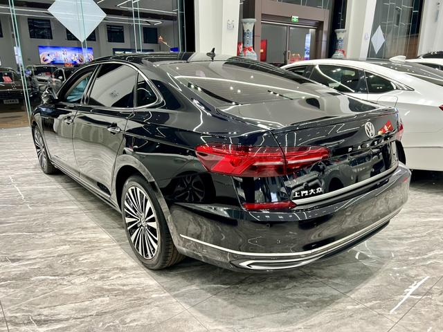 Volkswagen Passat 2019 صورة سيارة #6