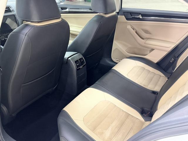 Volkswagen Sagitar 2015 car image #6