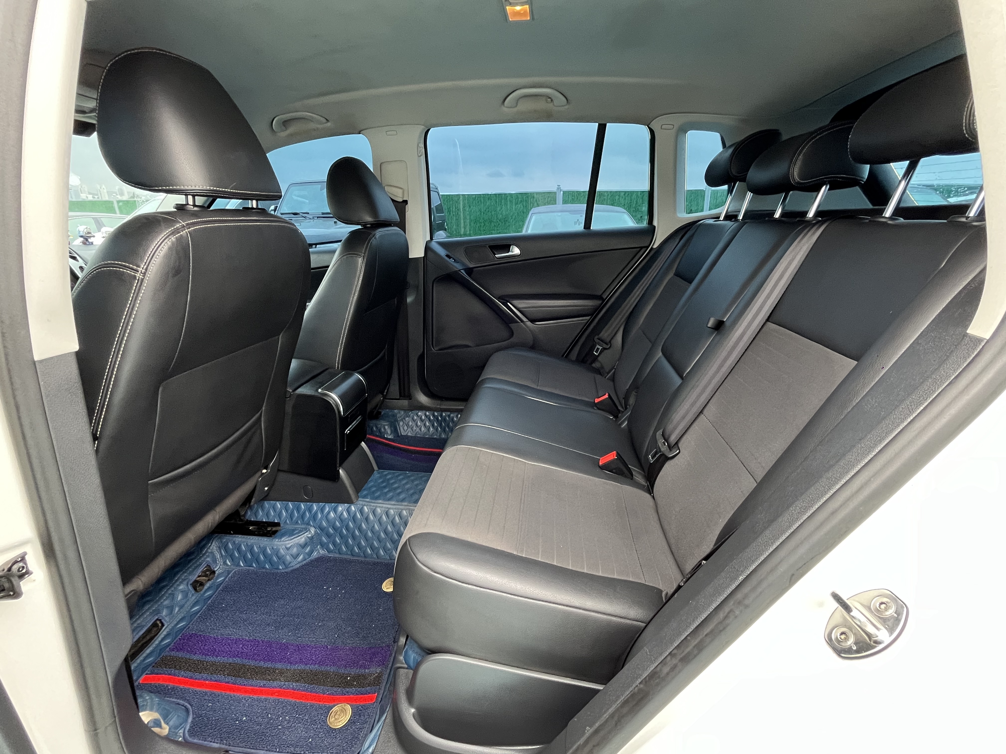 Volkswagen Tiguan 2016 car image #6