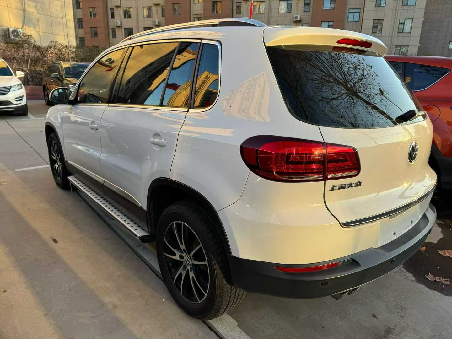Volkswagen Tiguan 2016 car image #6