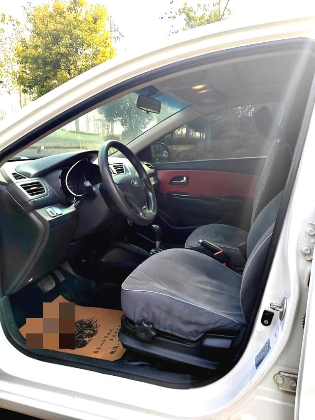 Kia K2 2016 car image #6