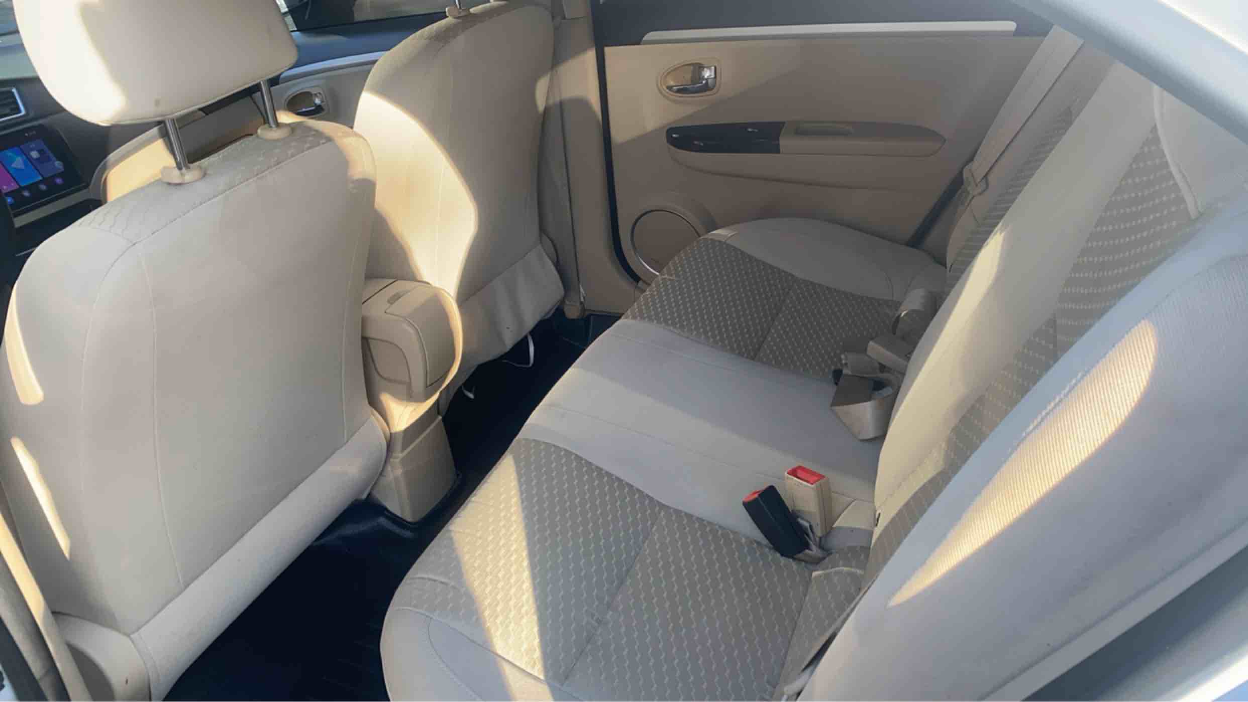 Great Wall C30 2016 car image #6