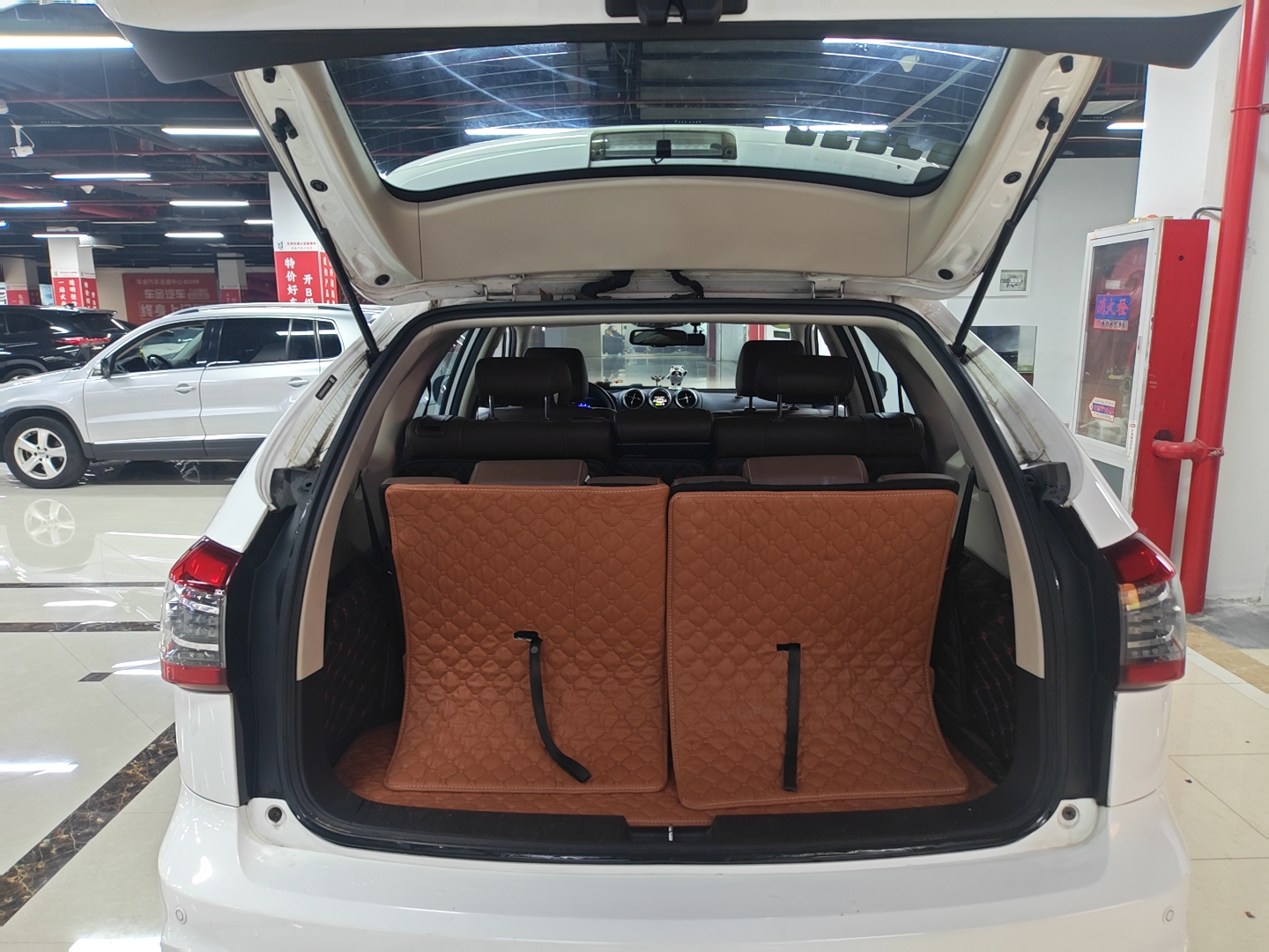 BYD S7 2017 car image #6