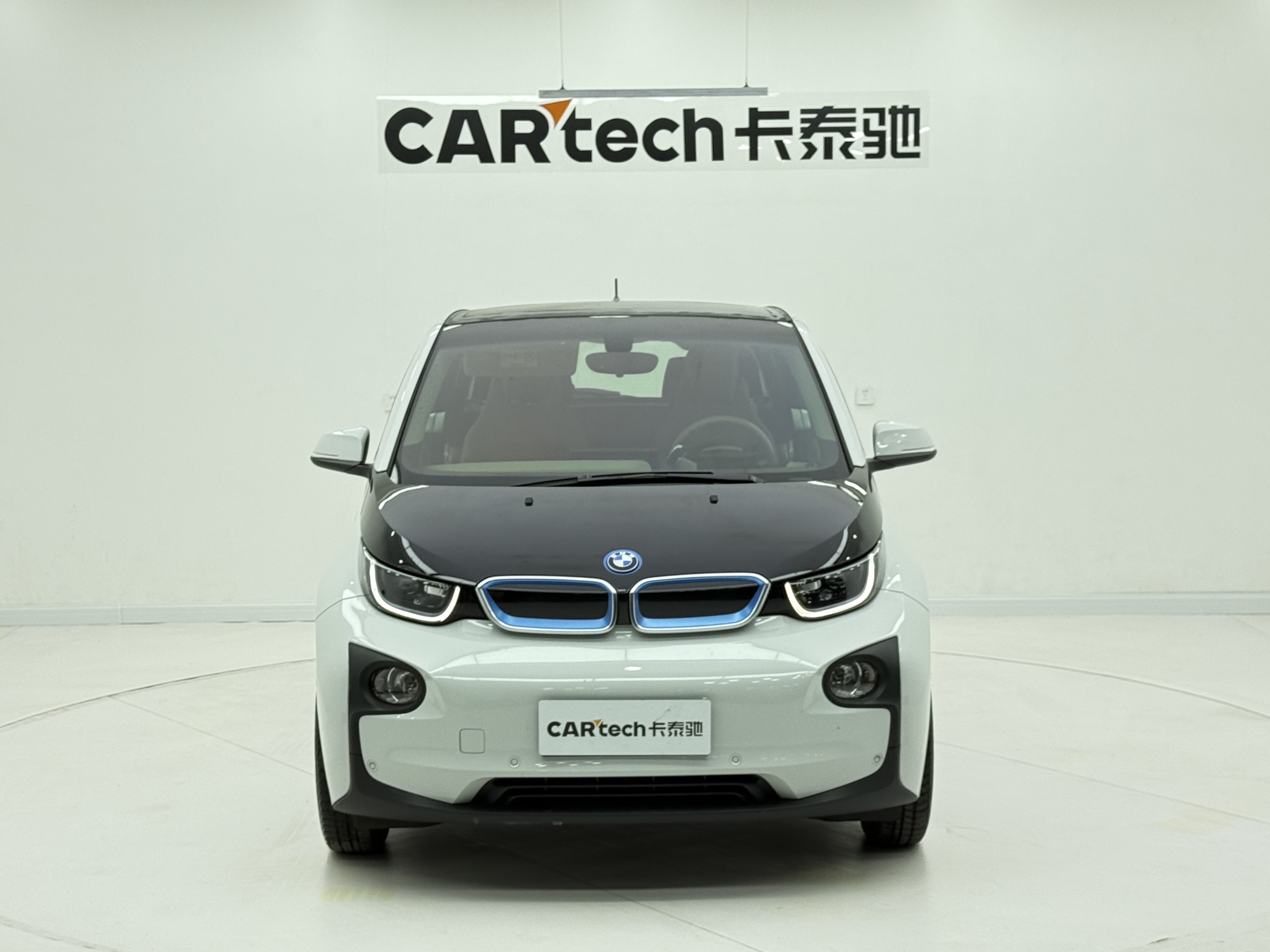 BMW i3 (Imported) 2016 #6 BMW i3 (Imported) 2016 صورة سيارة #6