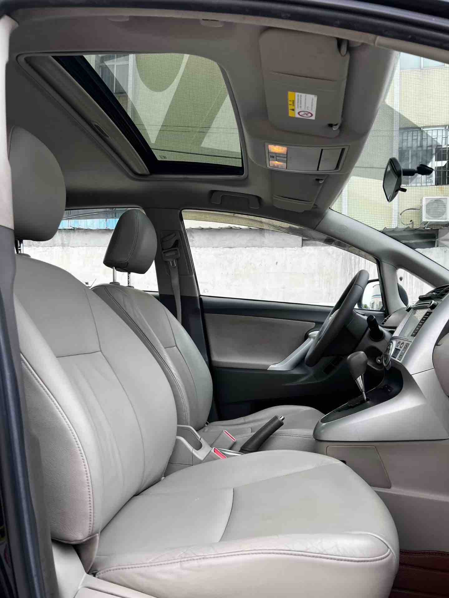 Toyota Verso 2011 car image #6