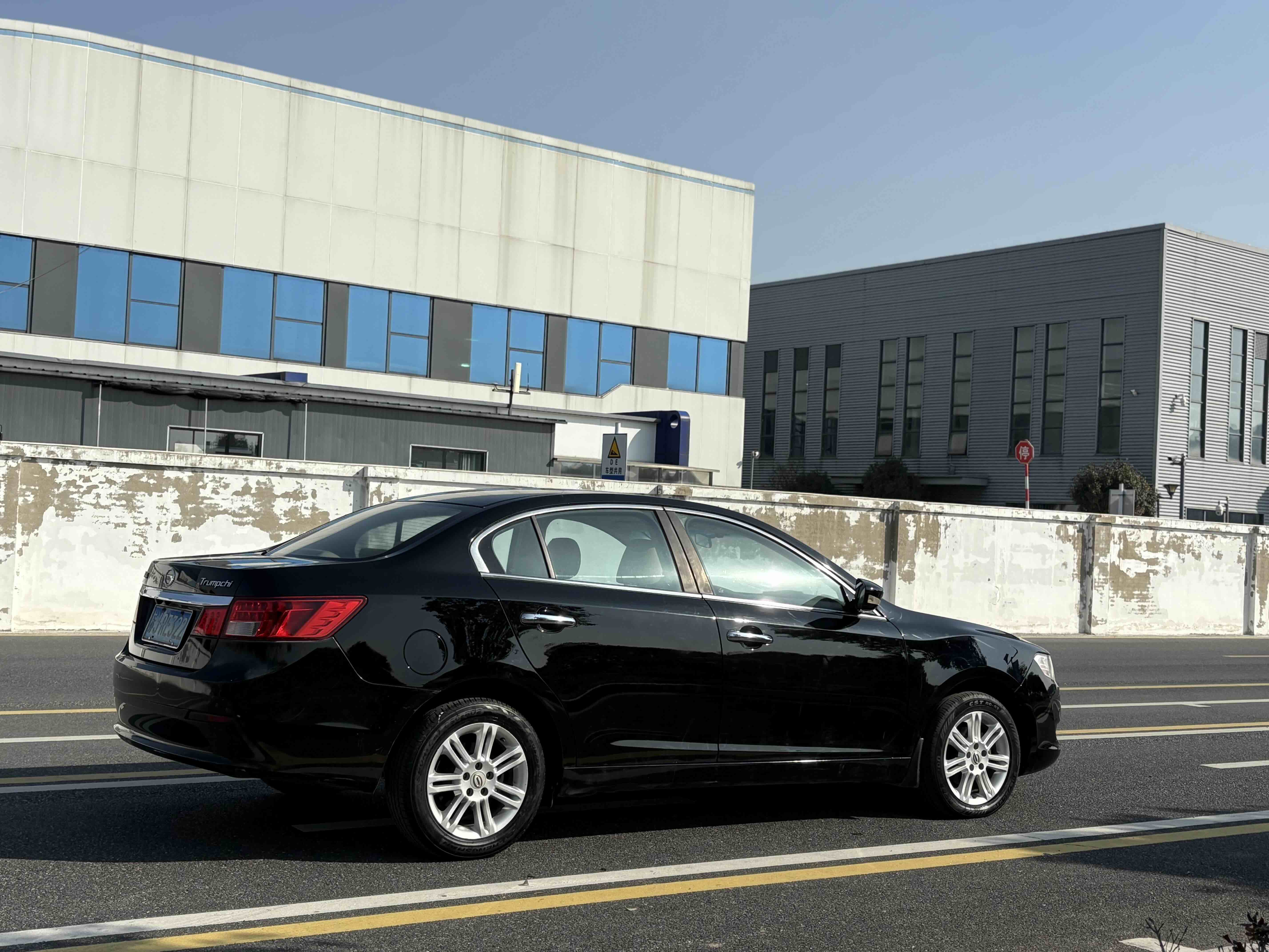 GAC Trumpchi GA5 2012 car image #6