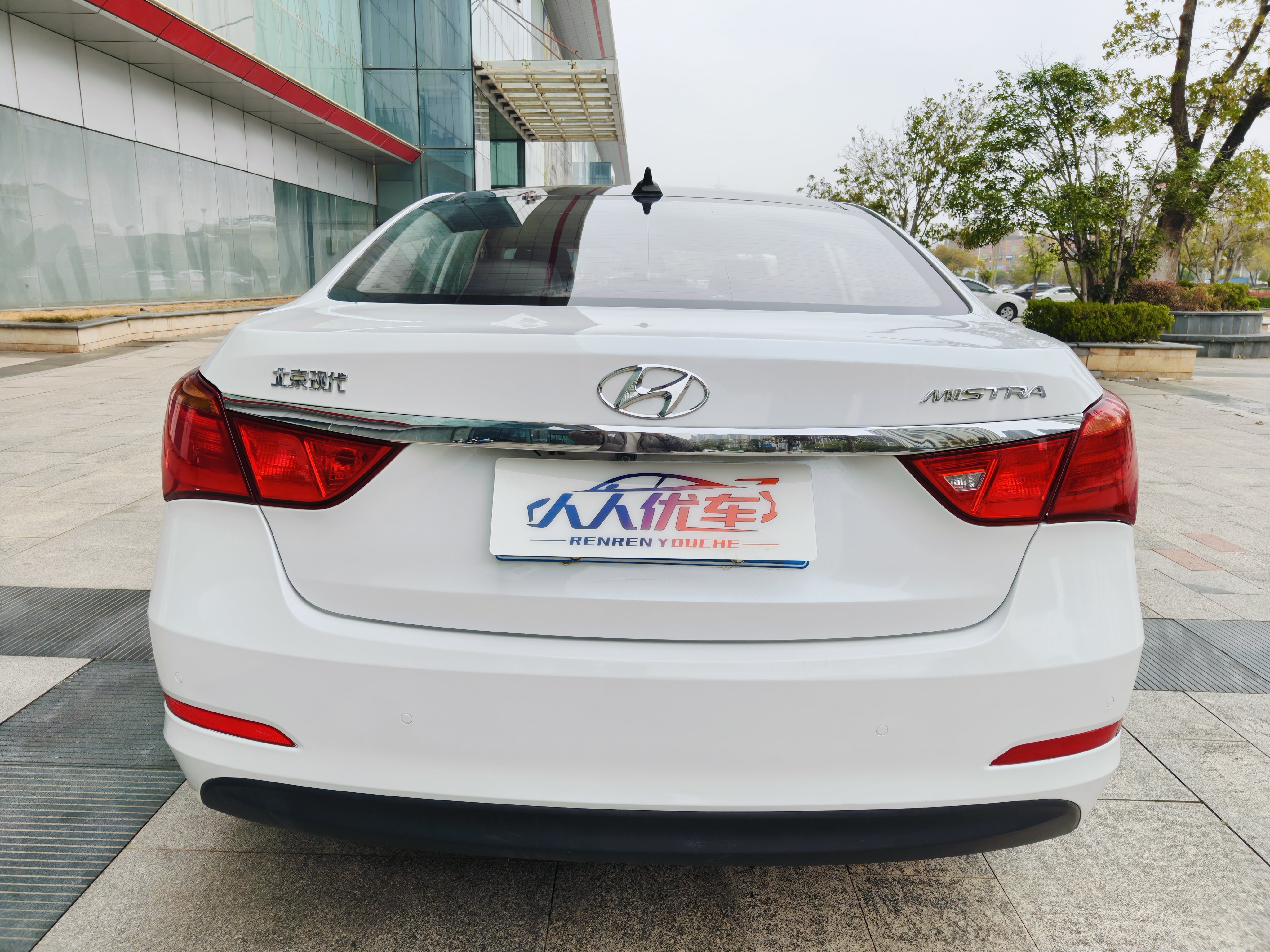 Hyundai Mistra 2016 car image #6