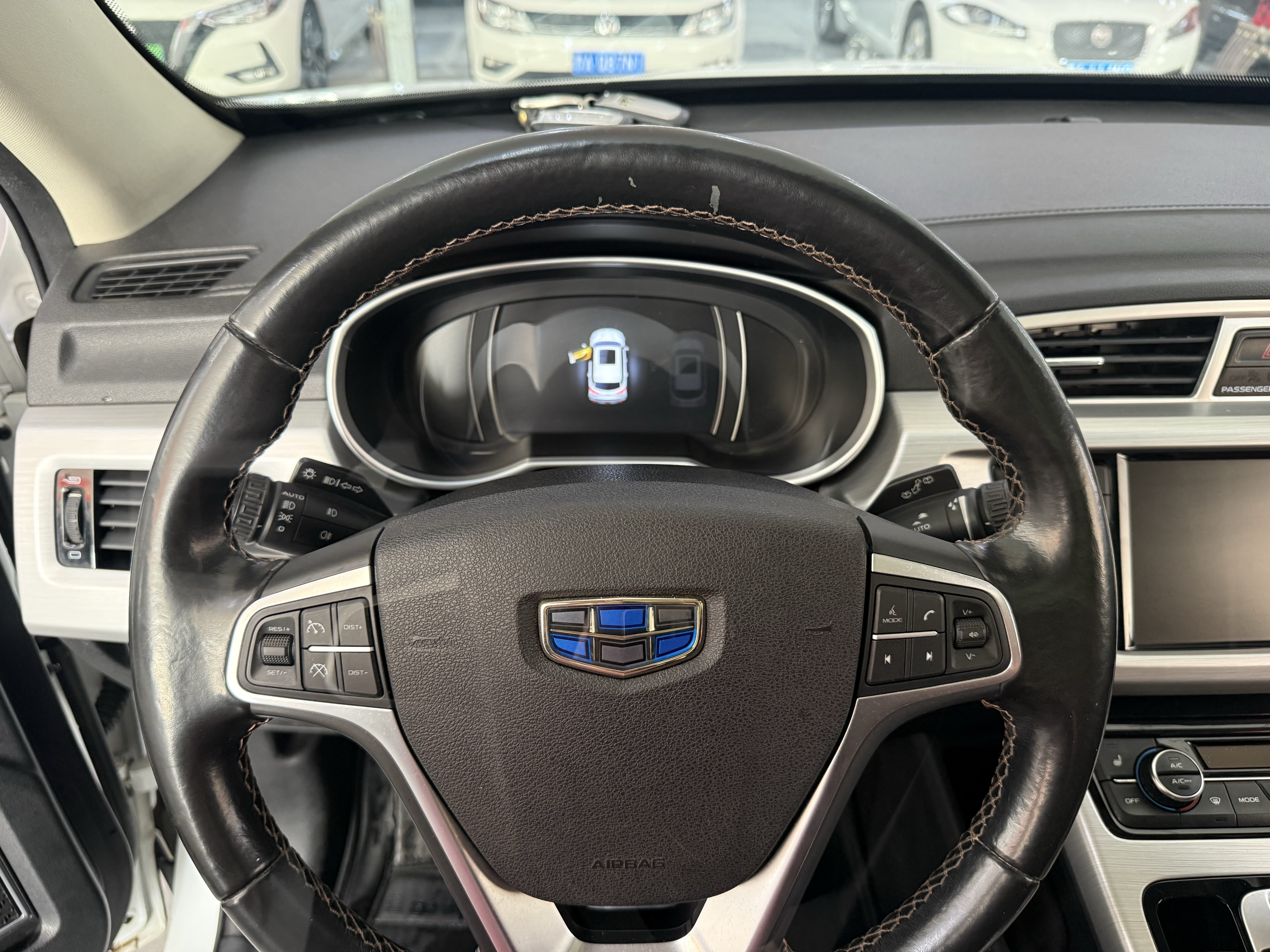 GEELY Boyue 2016 immagine di auto #6