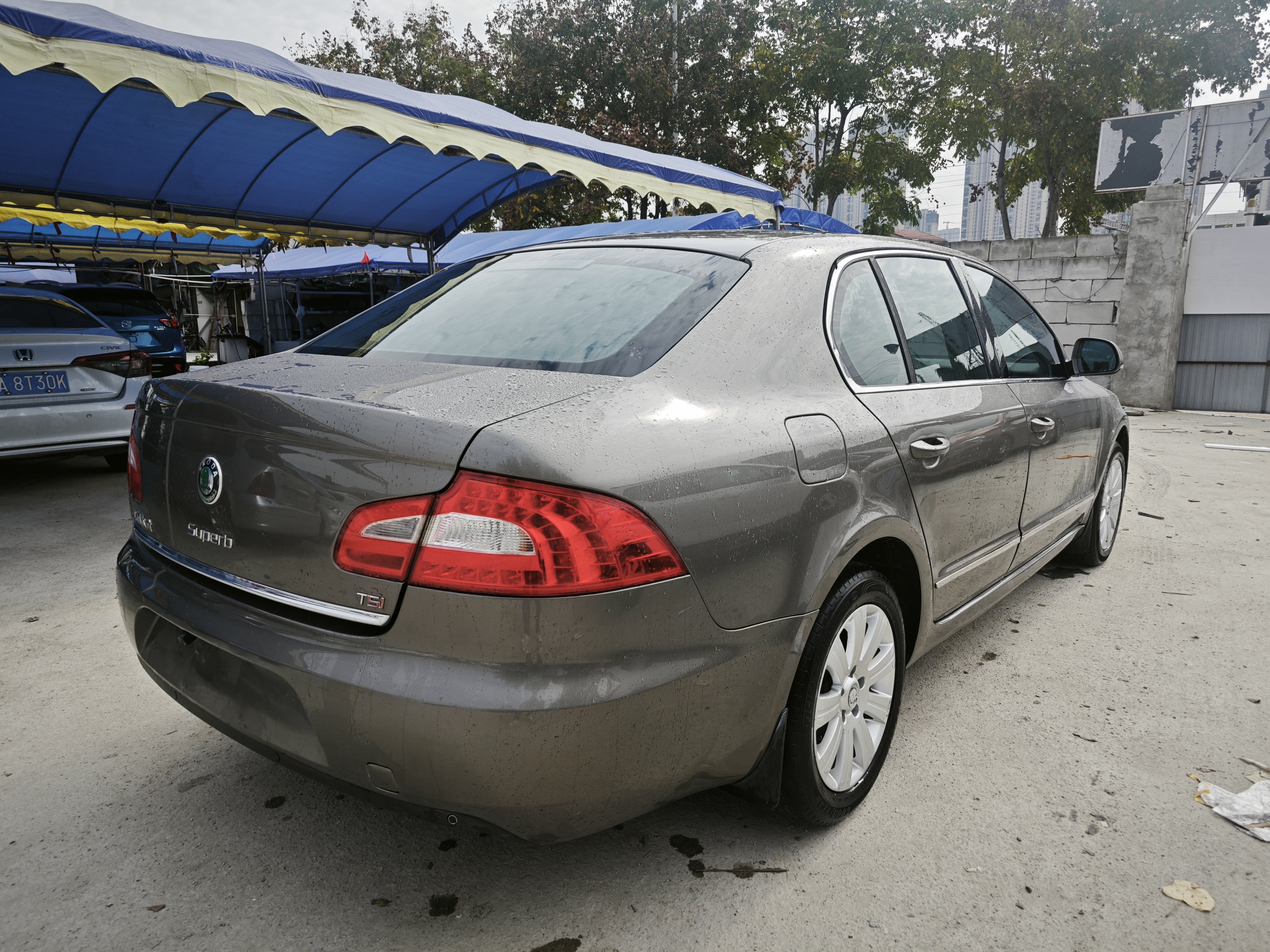 Skoda Superb 2012 imagen de coche #6