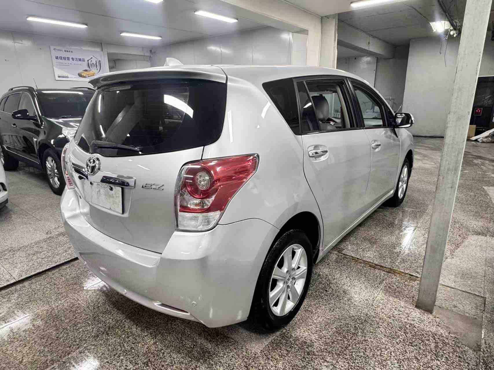 Toyota Verso 2012 car image #6